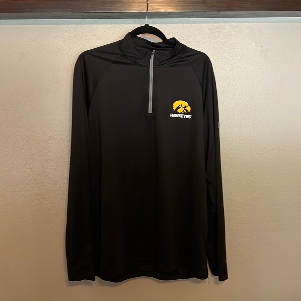 Iowa Hawkeye Under Armour Quarter Zip - Size XL